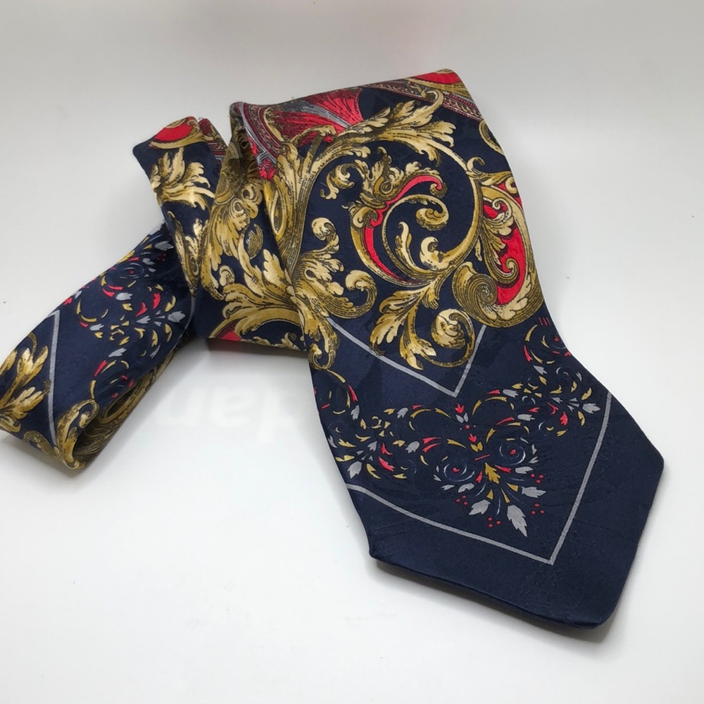 Baroque Jacquard Print  Silk Tie Made in Italy. VTG